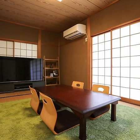 Apartament 1日1組様限定の貸し切り民泊です間取り2Ldk無料駐車場1台分のみ有り全館完全禁煙です屋外喫煙所無し冬季12月1日から2月28日は駐車場使用不可能です Fukui Zewnętrze zdjęcie